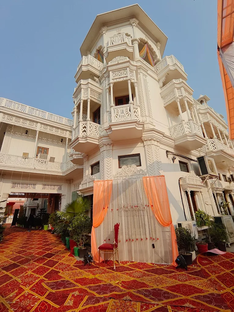 Heritage exterior of Shakuntala Palace