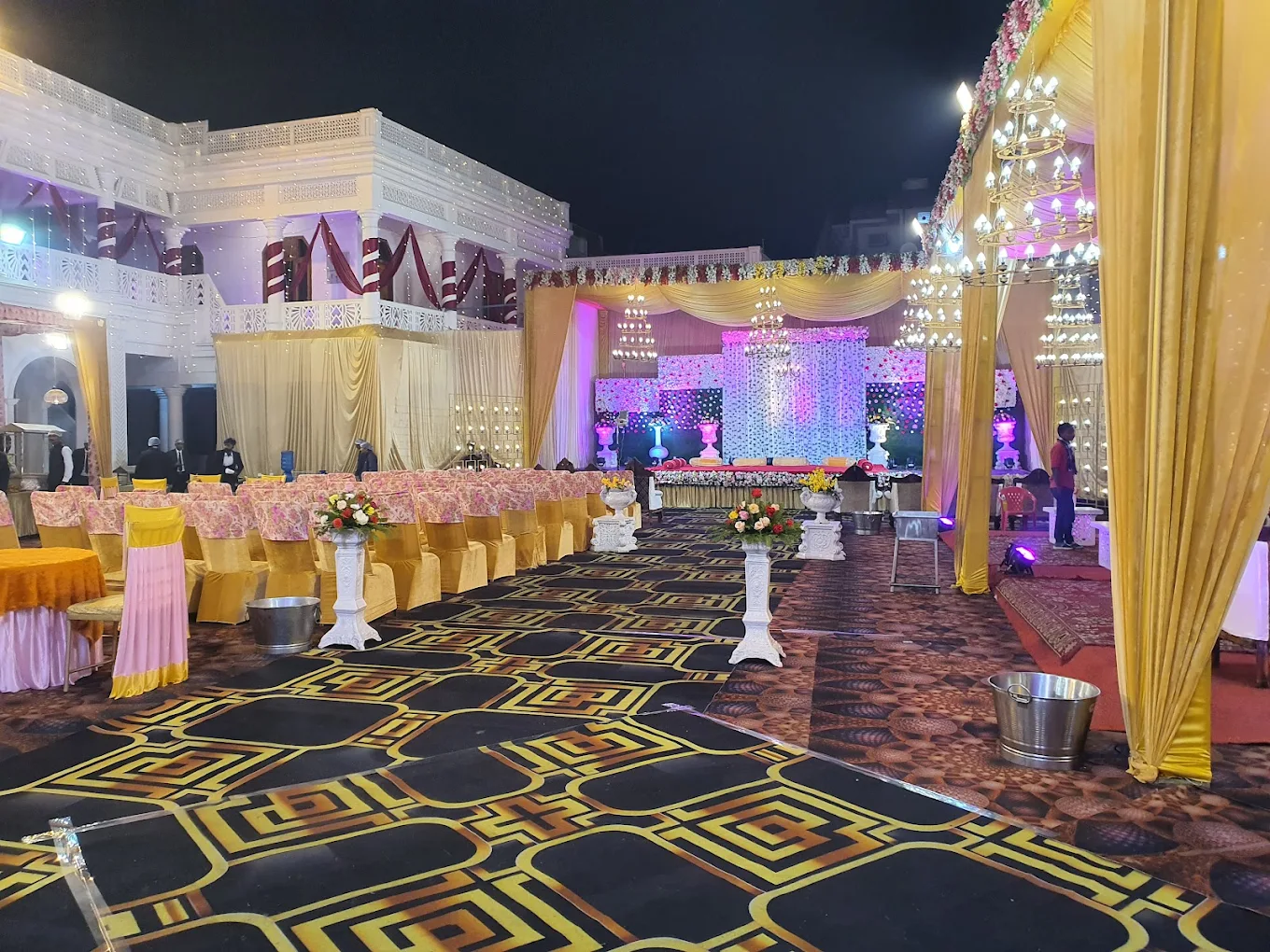 Decorated wedding lawn at Shakuntala Palace